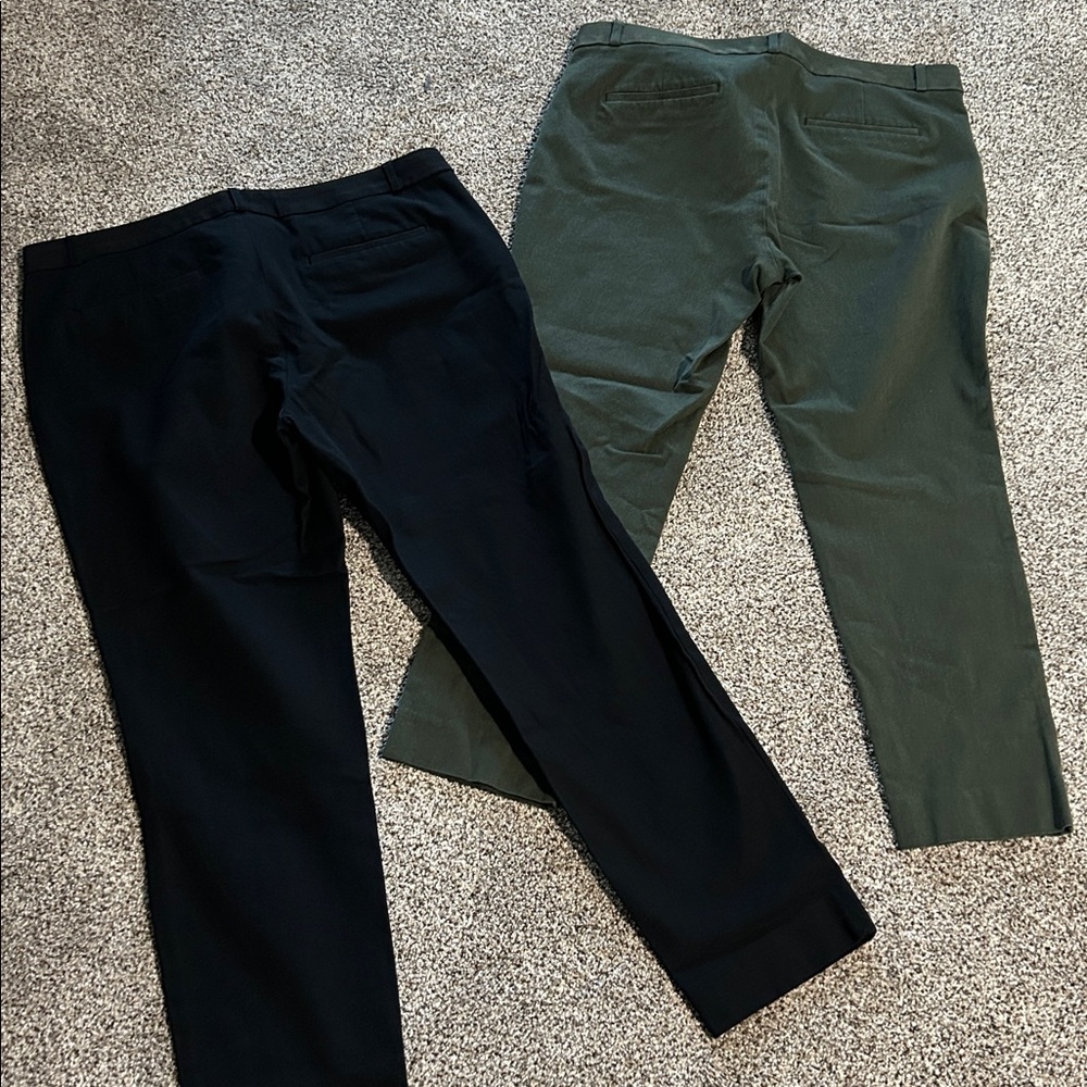 Banana Republic Olive Green & Black Sloan (green is Sloan Curvy Fit) Pants - Picture 4 of 4